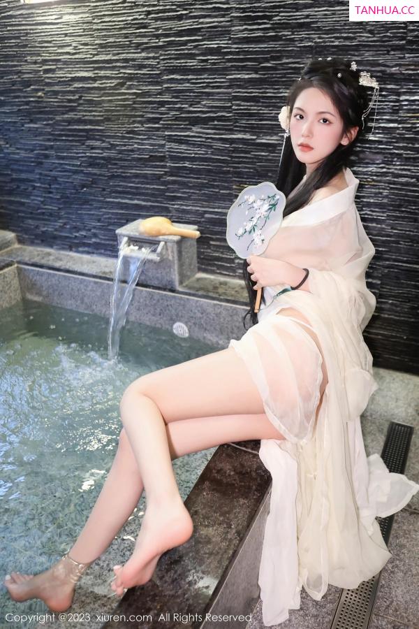   [XiuRen]高清写真图 2023.03.17 No.6430 乔一一 古装美腿第30张图片